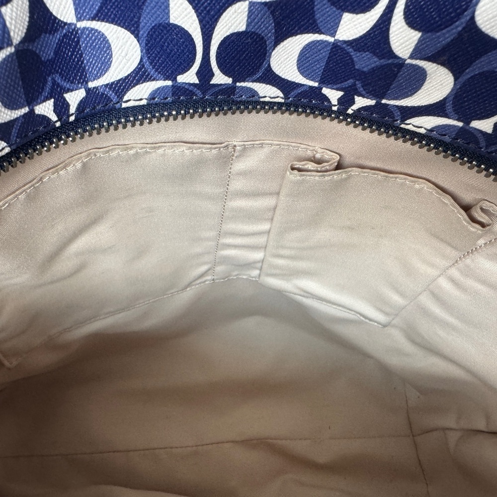 Coach Signature Tote Bag - Picture 8 of 8